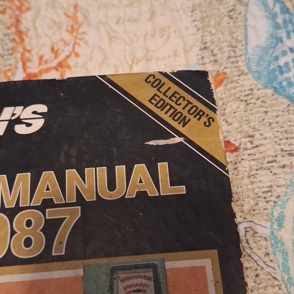 Chilton's auto repair manual 1980-1987 collector's edition - Picture 2 of 7